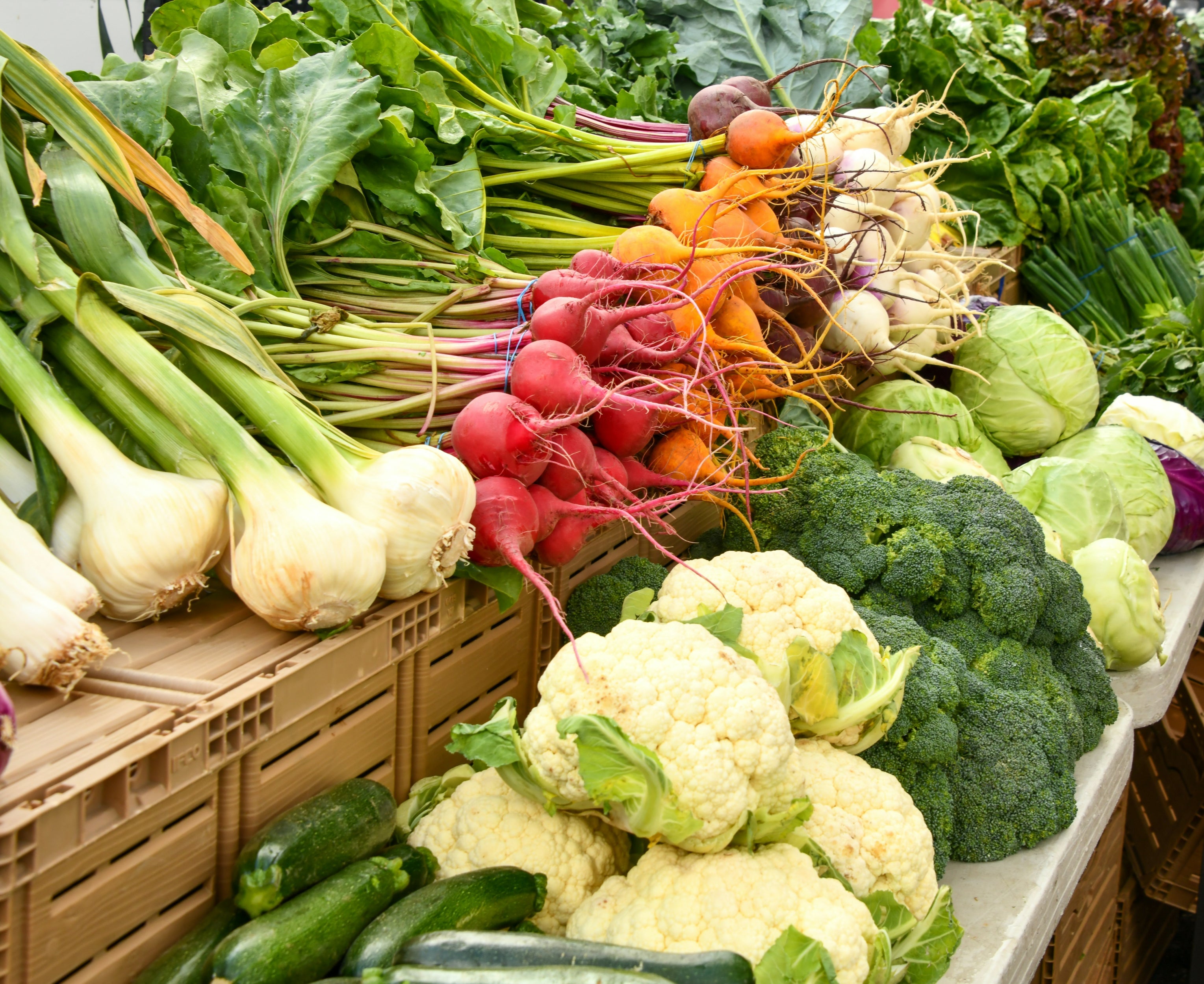3 Ways to Incorporate Local Foods into your Home Today!